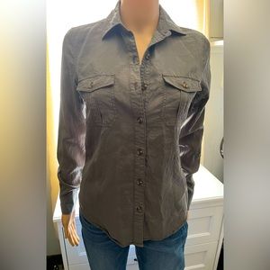 Small Aeropostale long sleeve button down shirt. So soft and comfy!